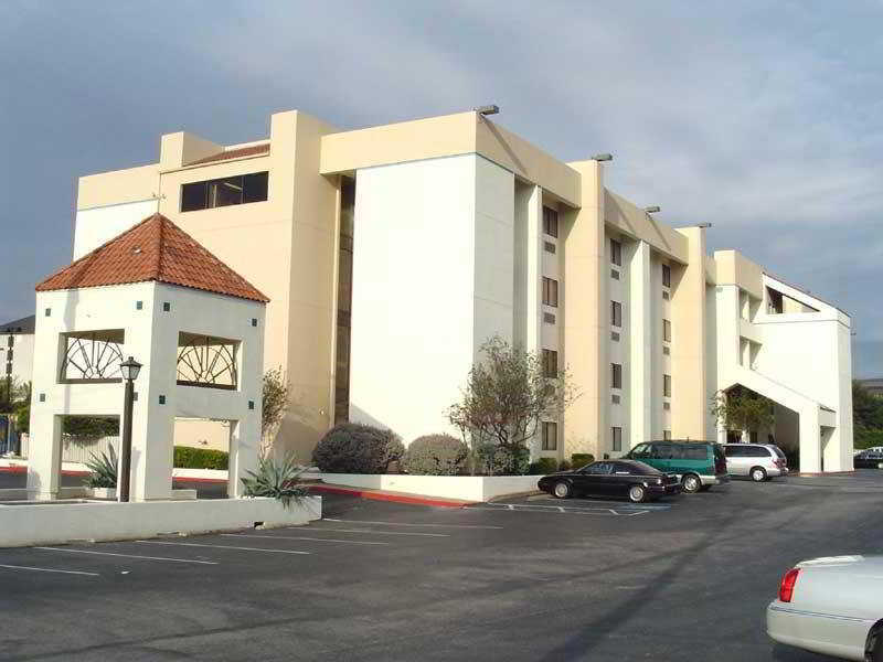 La Quinta Inn By Wyndham Austin North מראה חיצוני תמונה